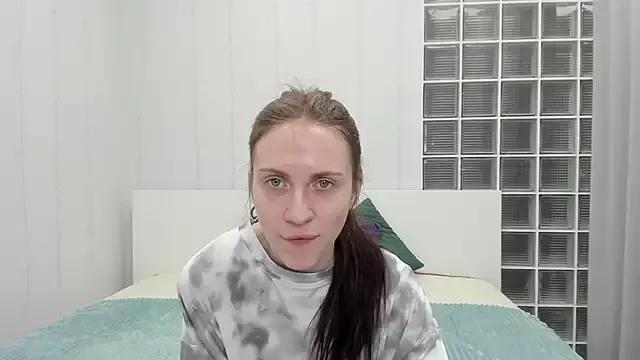 Cheeky_Kellyy from StripChat