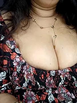 Cherry__fall from StripChat is Freechat