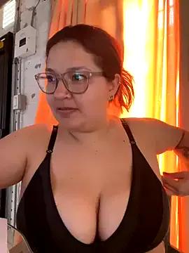 Cherry_Lust from StripChat is Freechat