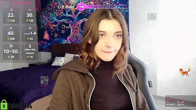 Discover our girls online shows and discover the company of countless livestreamers, with stunning shapes, sex toys and more.
