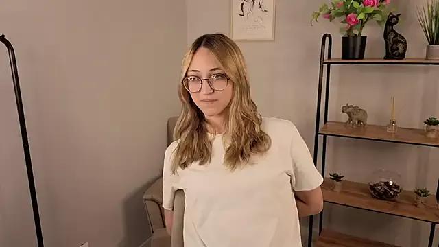 cheryl_johnson_ from StripChat is Freechat
