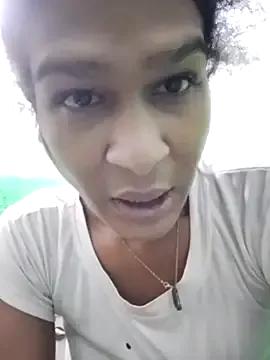 Chicaleja from StripChat is Freechat