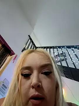 Chloe-Daniella webcams show profile image 