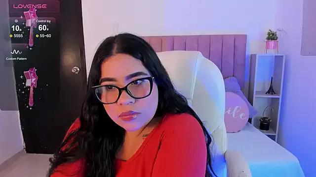 Chloe_ruizz webcams show profile image 