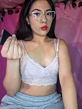 chloebrownn03 from StripChat is Freechat