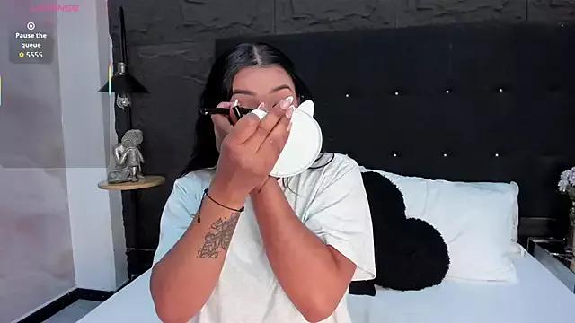 ChlooeScott webcams show profile image 