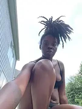 choclatepeaach from StripChat