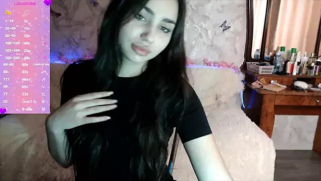 ChocolateKity from StripChat is Freechat