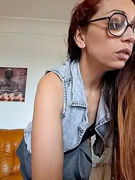 ChouqxxxCoreleone from StripChat is Freechat
