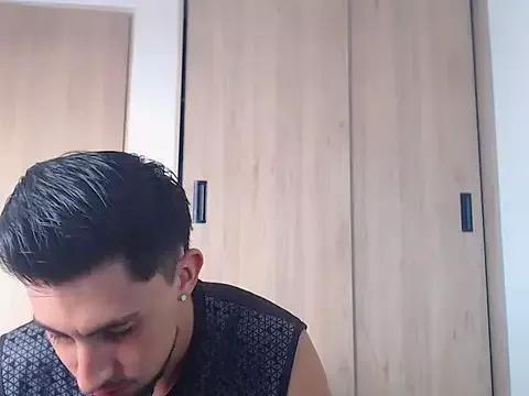 ChrisDamon from StripChat is Freechat