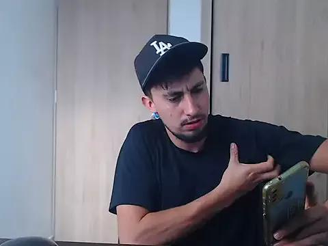 ChrisDamon from StripChat is Freechat