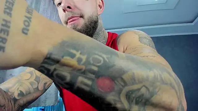 Chrisjordan66 from StripChat is Freechat
