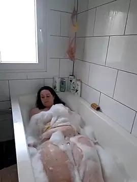 Chrissy_Christal from StripChat is Freechat