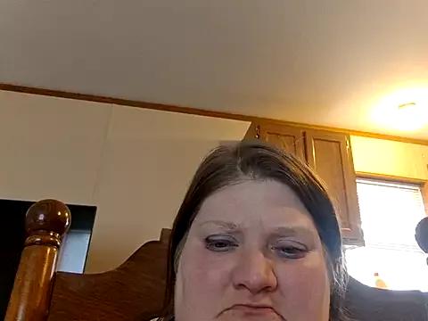 chrissybear84 from StripChat is Freechat