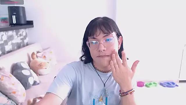 christina_vamp from StripChat is Freechat
