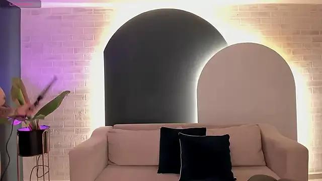 ChristineFord_ from StripChat is Freechat