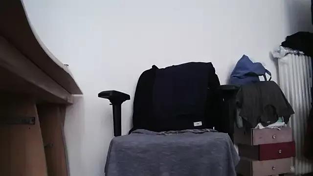 chubbytinycock from StripChat is Freechat