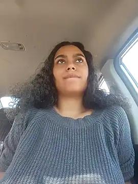 cinnaminnie from StripChat