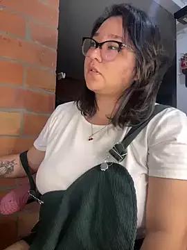 CinnamonCookiez webcams show profile image 