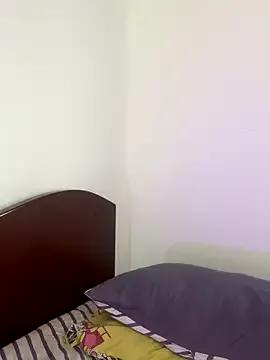 Clementyne30 webcams show profile image 