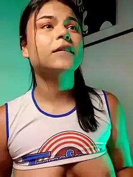 Cleo_hills webcams show profile image 