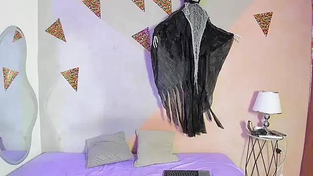 Cloe_sweet01 from StripChat is Freechat