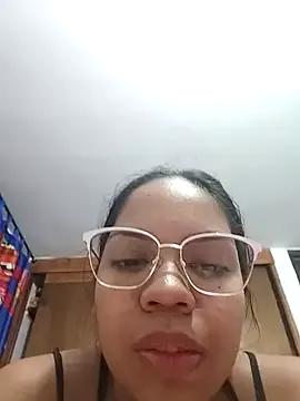 CloeeHills_ from StripChat is Freechat