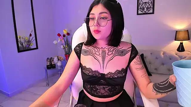 Cloevin from StripChat is Freechat