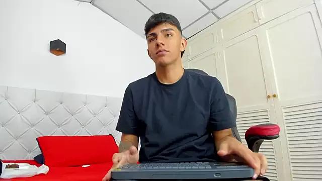 Cobo_Stone webcams show profile image 