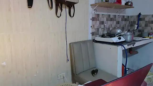 cocky_danaya from StripChat