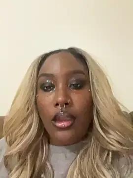 Cocomamii1 from StripChat is Freechat