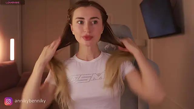 Coconutkittyy from StripChat