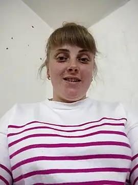 CoddessCrystal from StripChat