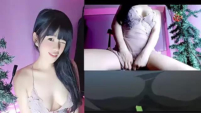Coffee-Wet from StripChat