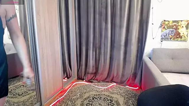 CollenRodrigezz_zz from StripChat