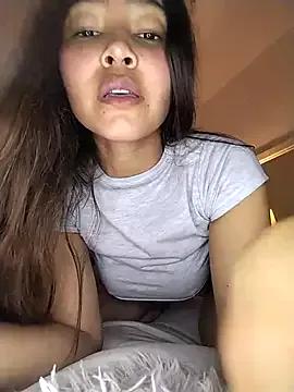 Colombiana219 from StripChat