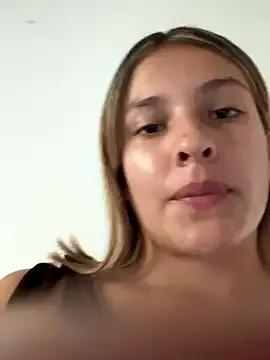 Cora_sarah from StripChat is Freechat