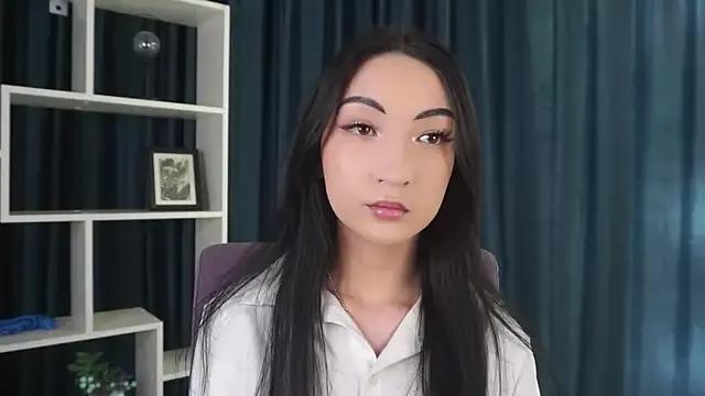 CorinneGoldfischer from StripChat is Freechat