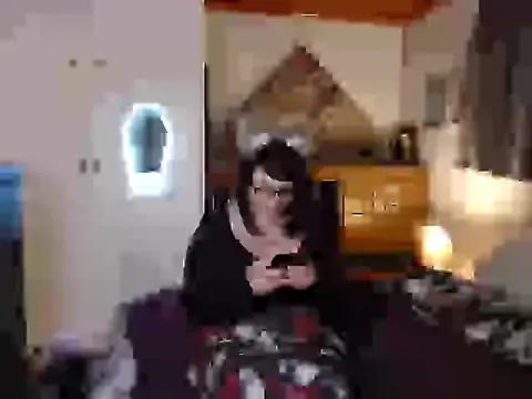 Cosmo0Kitty from StripChat is Freechat