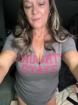 cowgirlc from StripChat is Freechat