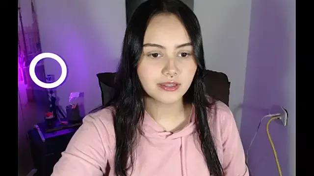 crazy_daniela from StripChat is Freechat