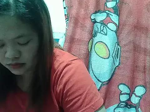 cris_sweety from StripChat is Freechat