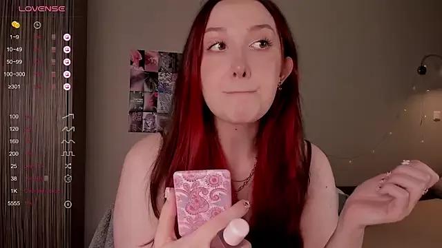 CrystalBlaze_ from StripChat is Freechat