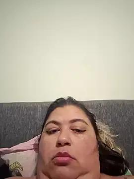 curvy_diva_ from StripChat is Freechat