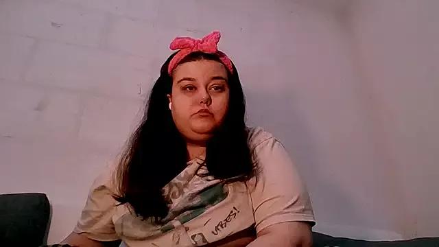 Curvybabybbw from StripChat is Freechat