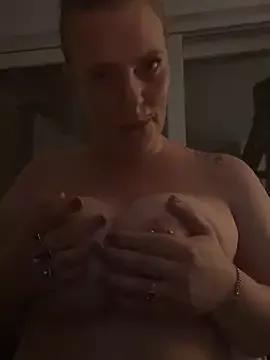 Curvyveri93 from StripChat is Freechat