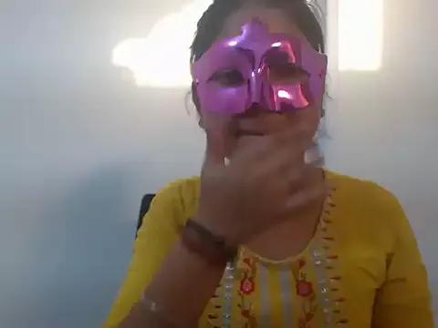 Cute-Bacchi from StripChat is Freechat