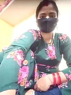 Cute-Bandna from StripChat is Freechat