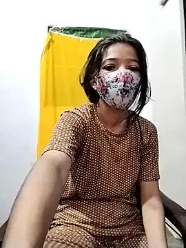 Cute-Naavya from StripChat is Freechat