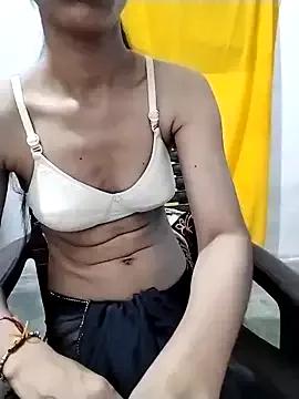 Cute-Naavya from StripChat is Freechat